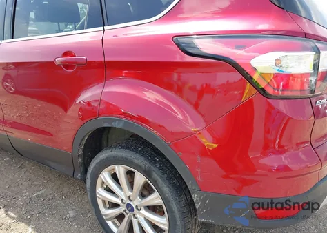 2017 Ford Escape Titanium из США, поврежденный, VIN 1FMCU9JD6HUD18762